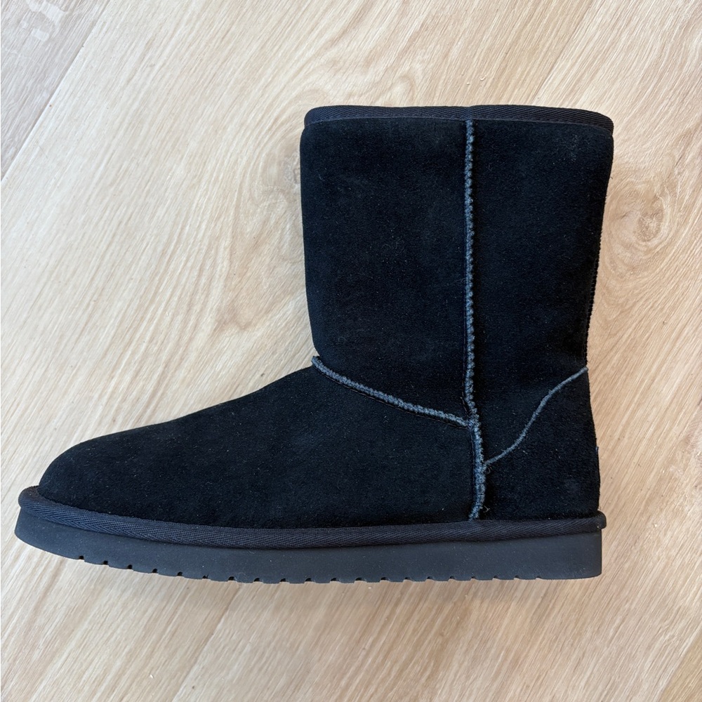 UGG. Brand new in box. Koolaburra by UGG  women’s 8